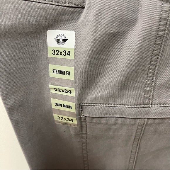 Dockers® Smart 360 Flex™ Straight-Fit Go-To Cargo Pants - Picture 5 of 5